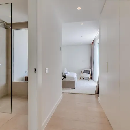 Luxury Newly Built 3 Bdrm Apt W Tennis, Gym &