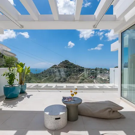 Apartment Luxury Newly Built 3 Bdrm Apt W Tennis, Gym & Marbella