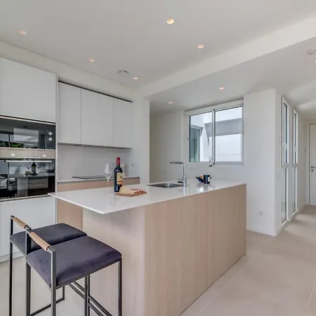 Luxury Newly Built 3 Bdrm Apt W Tennis, Gym & *