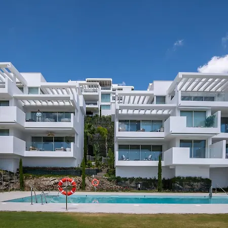 Luxury Newly Built 3 Bdrm Apt W Tennis, Gym &